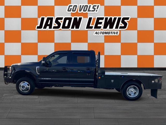 2022 Ford F-350SD Lariat