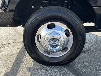 2022 Ford F-350SD Lariat