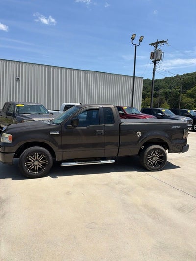 2006 Ford F-150 Base