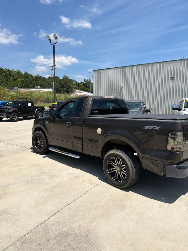 2006 Ford F-150 Base