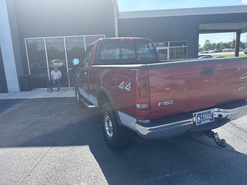 2002 Ford F-150 XL