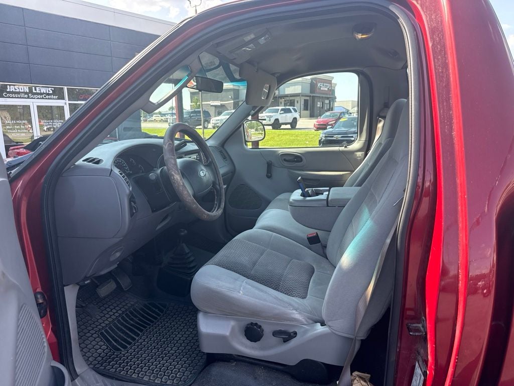 2002 Ford F-150 XL