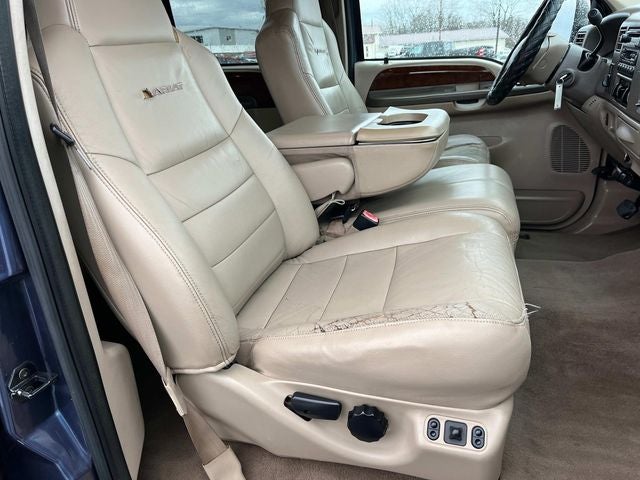 2004 Ford F-350SD Lariat