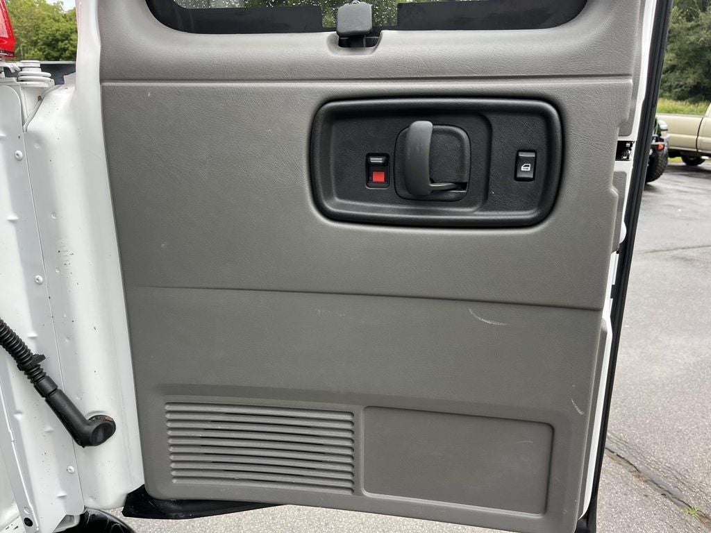 2021 Chevrolet Express 2500 LS Passenger