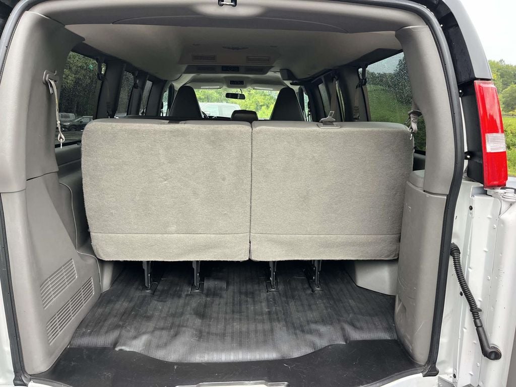 2021 Chevrolet Express 2500 LS Passenger