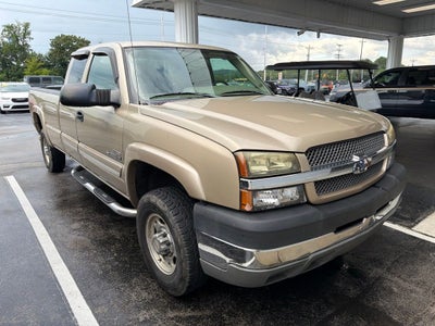 2004 Chevrolet Silverado 2500HD LS