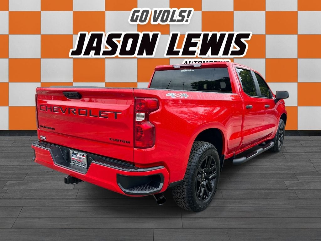 2025 Chevrolet Silverado 1500 Custom