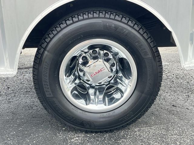 2025 GMC Sierra 3500HD SLE 177 WB