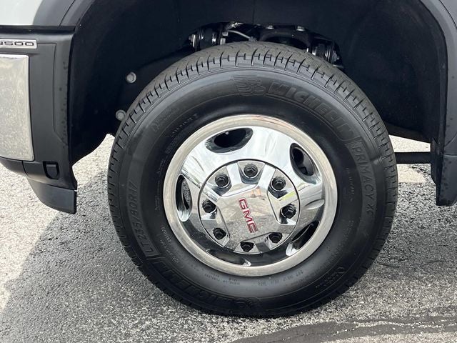 2025 GMC Sierra 3500HD SLE 177 WB