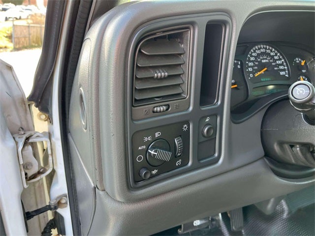 2005 GMC Sierra 3500 Work Truck