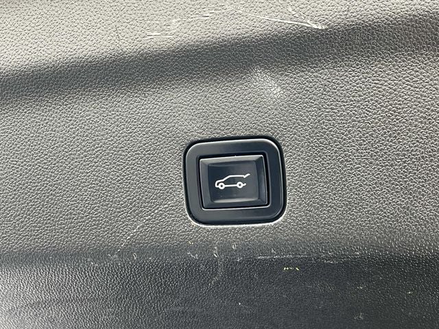 2021 GMC Yukon XL AT4