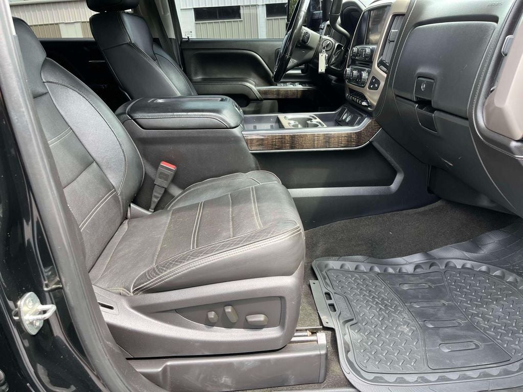 2015 GMC Sierra 2500HD Denali