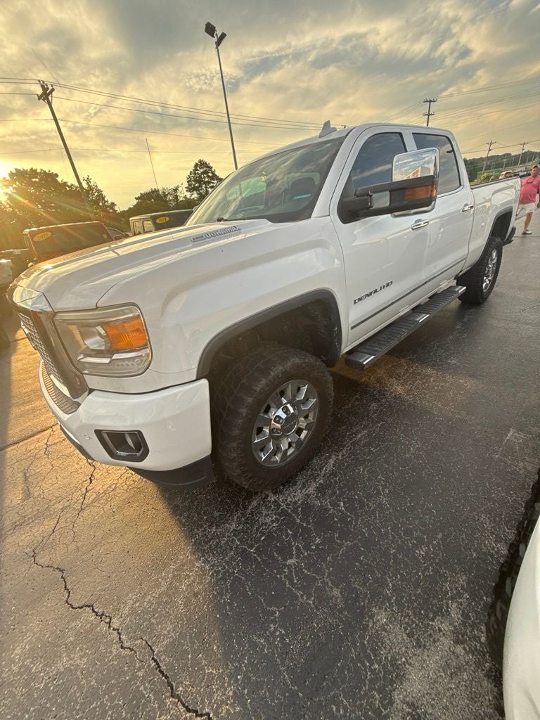 2016 GMC Sierra 2500HD Denali