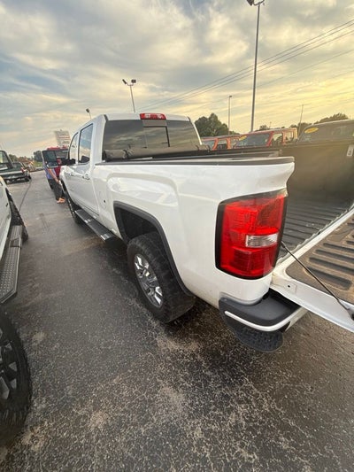 2016 GMC Sierra 2500HD Denali