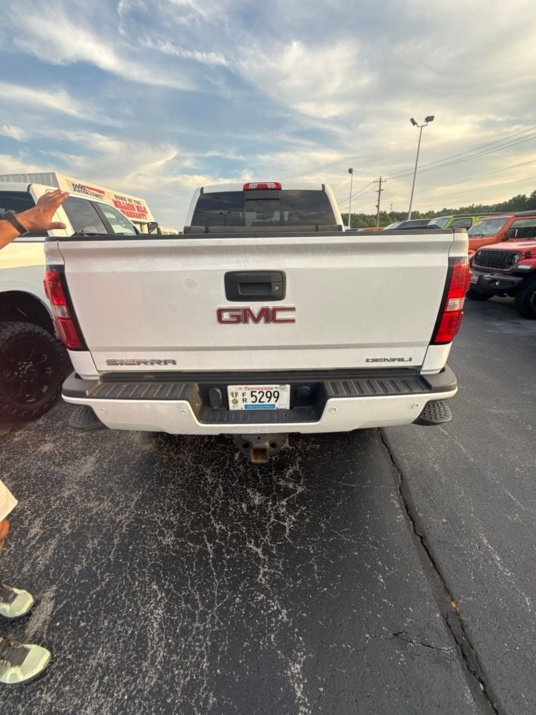 2016 GMC Sierra 2500HD Denali
