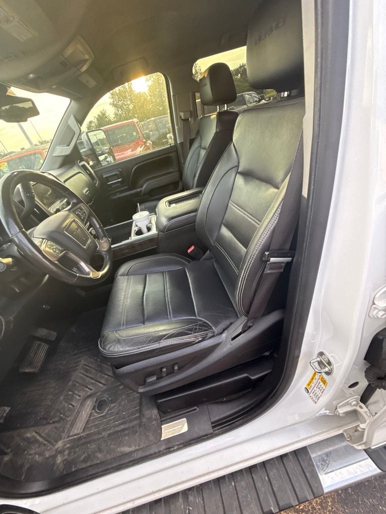 2016 GMC Sierra 2500HD Denali