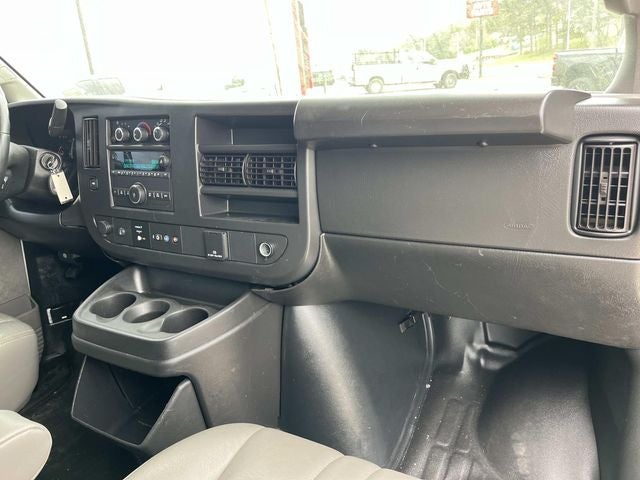 2023 GMC Savana 2500 Work Van