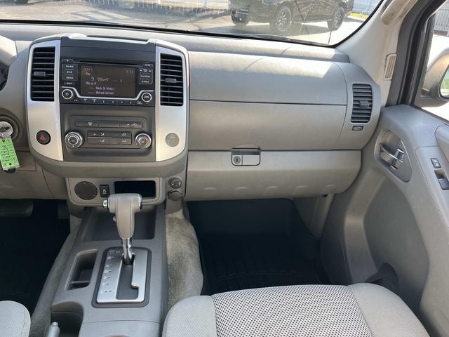 2017 Nissan Frontier SV