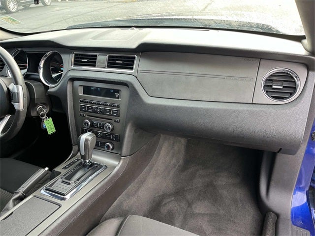 2013 Ford Mustang V6