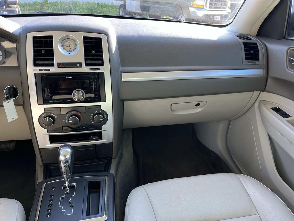 2008 Chrysler 300 Base