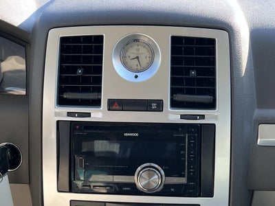 2008 Chrysler 300 Base