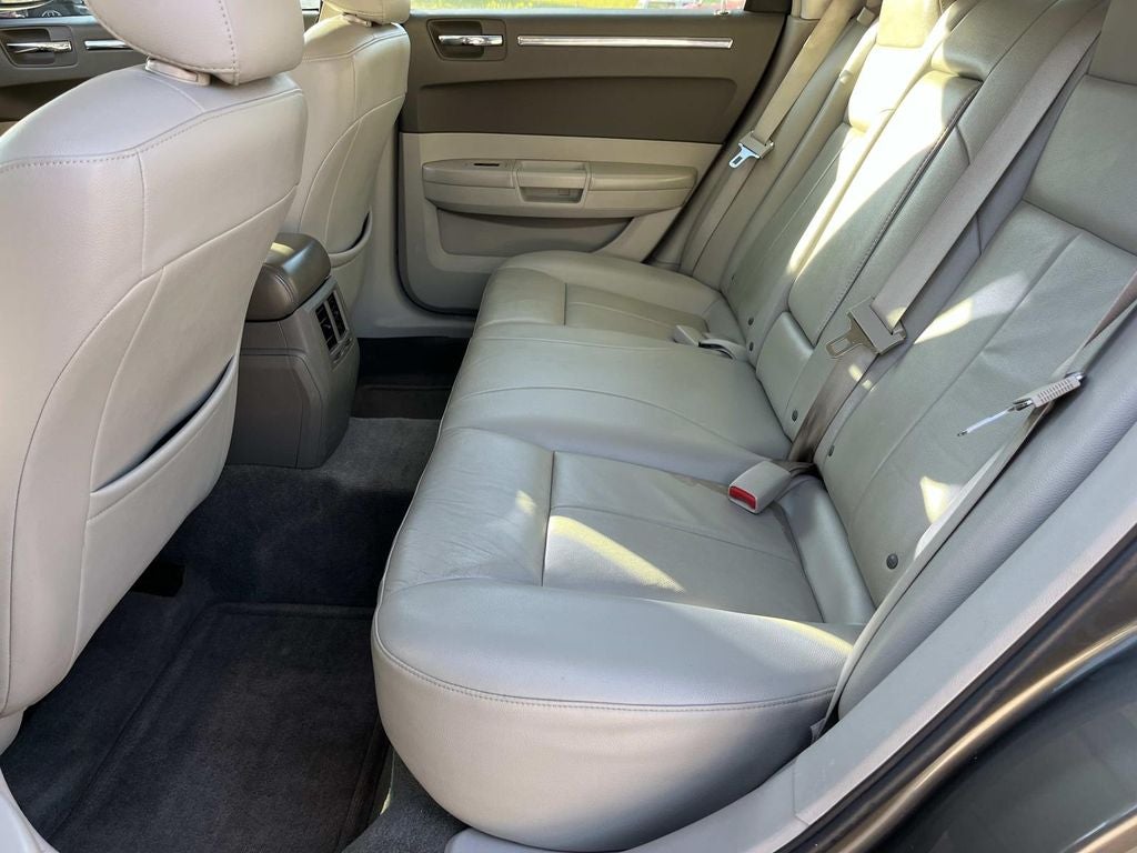 2008 Chrysler 300 Base