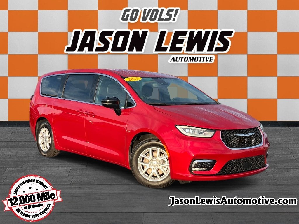 2025 Chrysler Pacifica Select