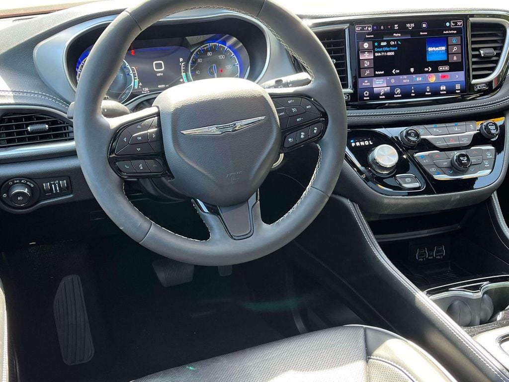 2025 Chrysler Pacifica Limited