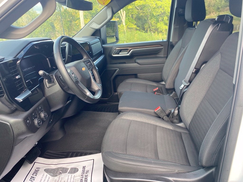 2025 Chevrolet Silverado 2500HD LT