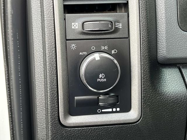 2018 RAM 3500 Tradesman 172 WB