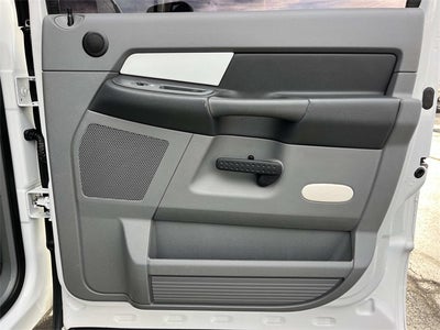 2008 Dodge Ram 2500 SXT Mega Cab