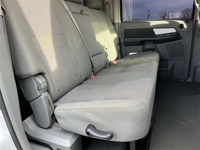 2008 Dodge Ram 2500 SXT Mega Cab