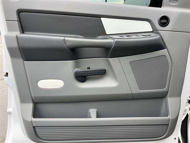 2008 Dodge Ram 2500 SXT Mega Cab