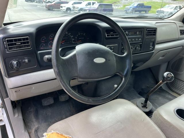 2001 Ford F-650SD XLT DRW