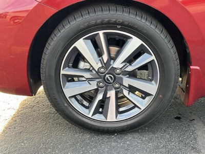 2023 Nissan Versa 1.6 SV