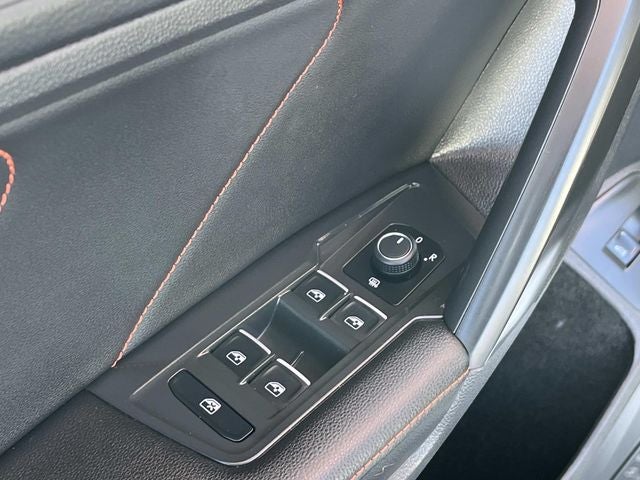 2024 Volkswagen Tiguan 2.0T Wolfsburg Edition