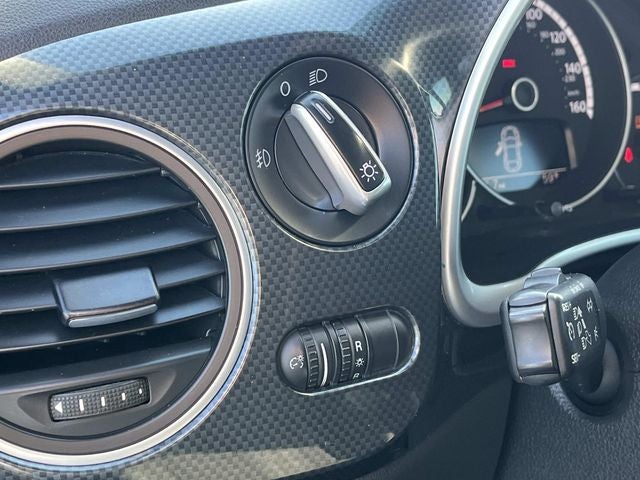 2014 Volkswagen Beetle 2.0T R-Line
