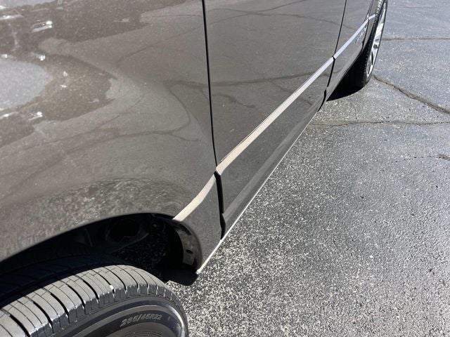 2015 Lincoln Navigator L Base