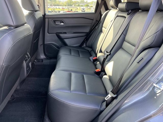 2026 Nissan Rogue SL