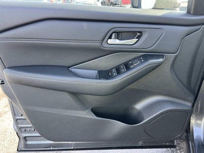 2026 Nissan Rogue SL