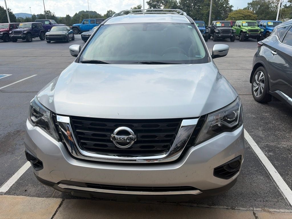2020 Nissan Pathfinder S