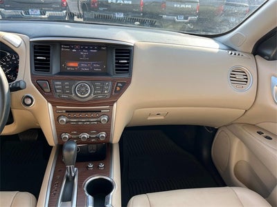 2018 Nissan Pathfinder Platinum