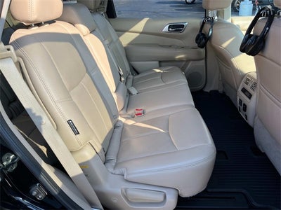 2018 Nissan Pathfinder Platinum