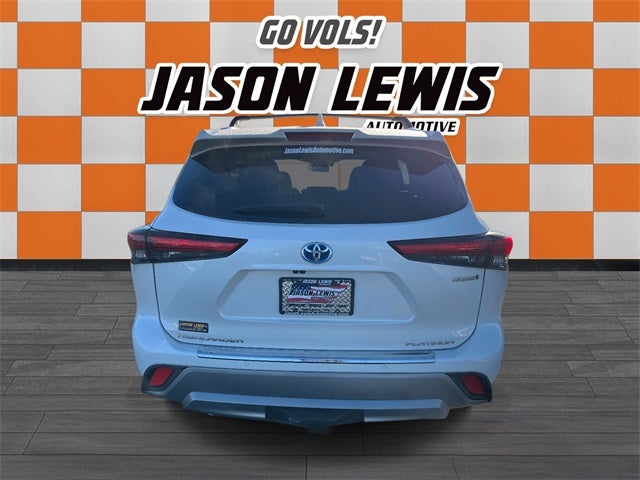 2021 Toyota Highlander Hybrid Platinum