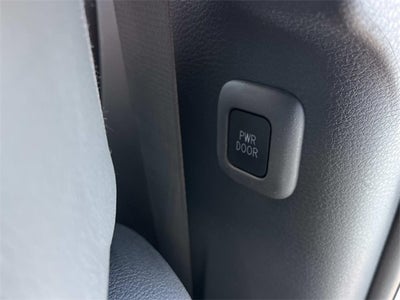 2024 Toyota Sienna XLE 7 Passenger