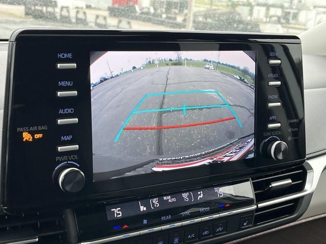 2023 Toyota Sienna XLE 8 Passenger