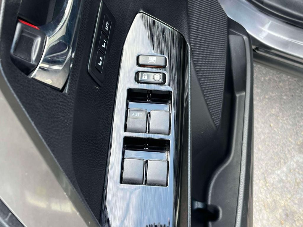 2017 Toyota RAV4 Hybrid Limited