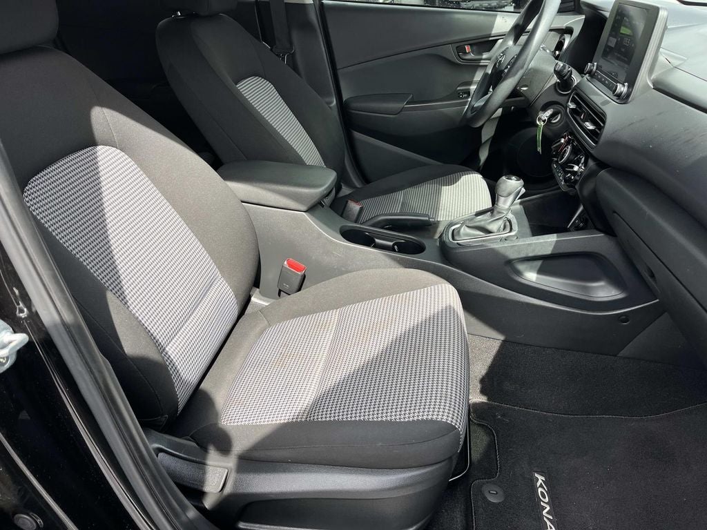 2022 Hyundai Kona SE