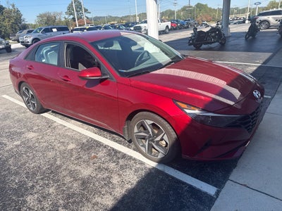 2023 Hyundai Elantra SEL