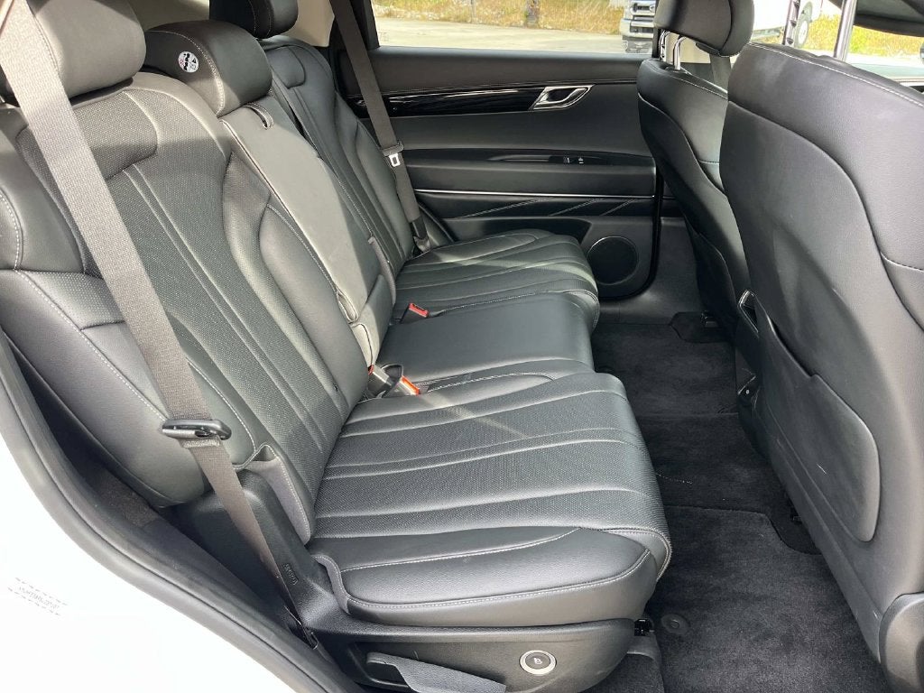 2025 Genesis GV80 2.5T